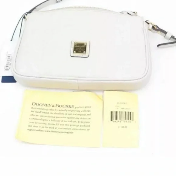 🔥🔥🔥 beautiful Dooney and Bourke bag beige/white color NWT